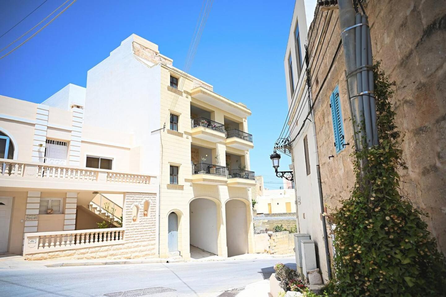 Fl 2 Ta'Lonza Luxury With Hot Tub By Homely Mellieħa Εξωτερικό φωτογραφία