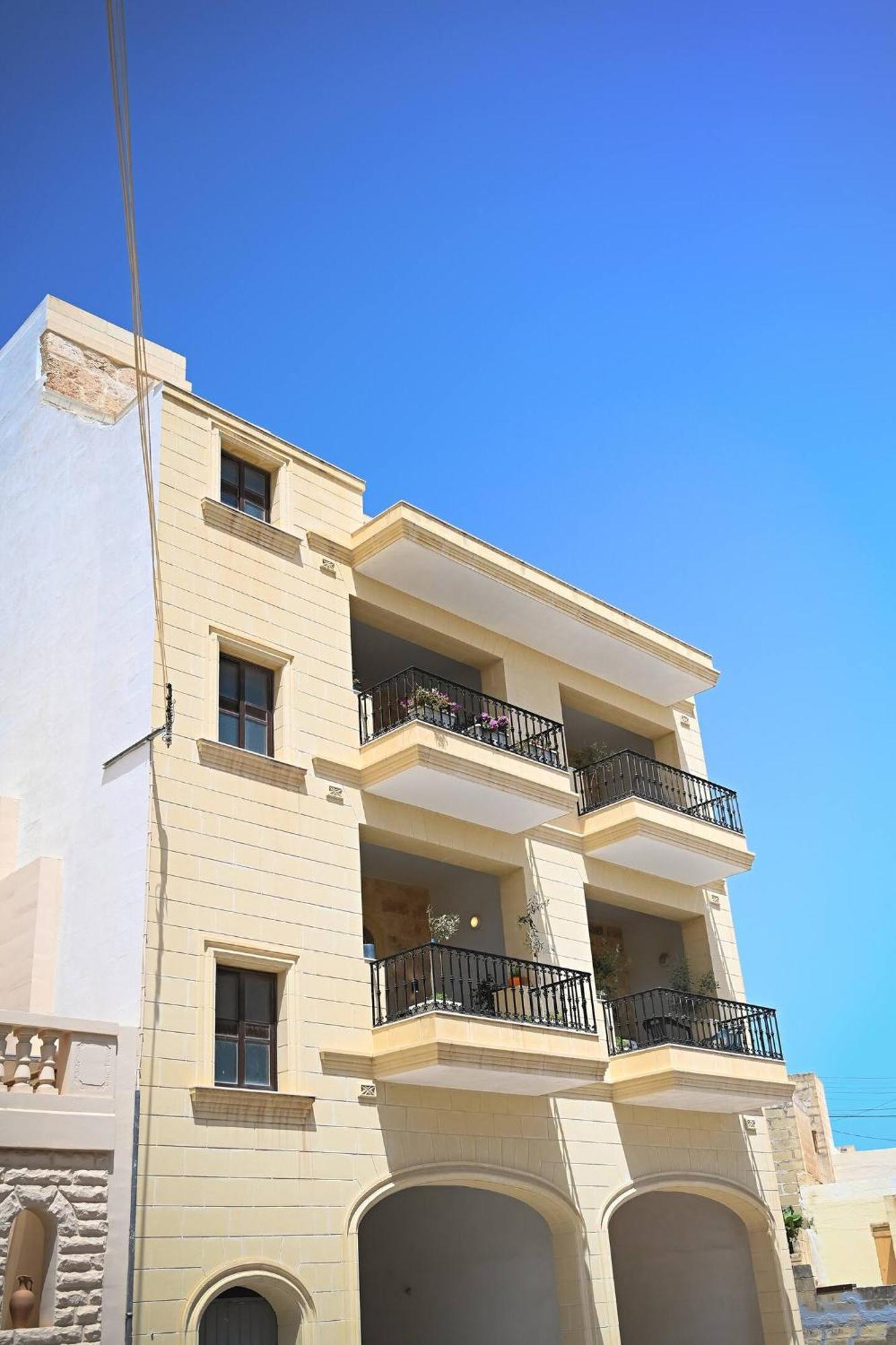 Fl 2 Ta'Lonza Luxury With Hot Tub By Homely Mellieħa Εξωτερικό φωτογραφία