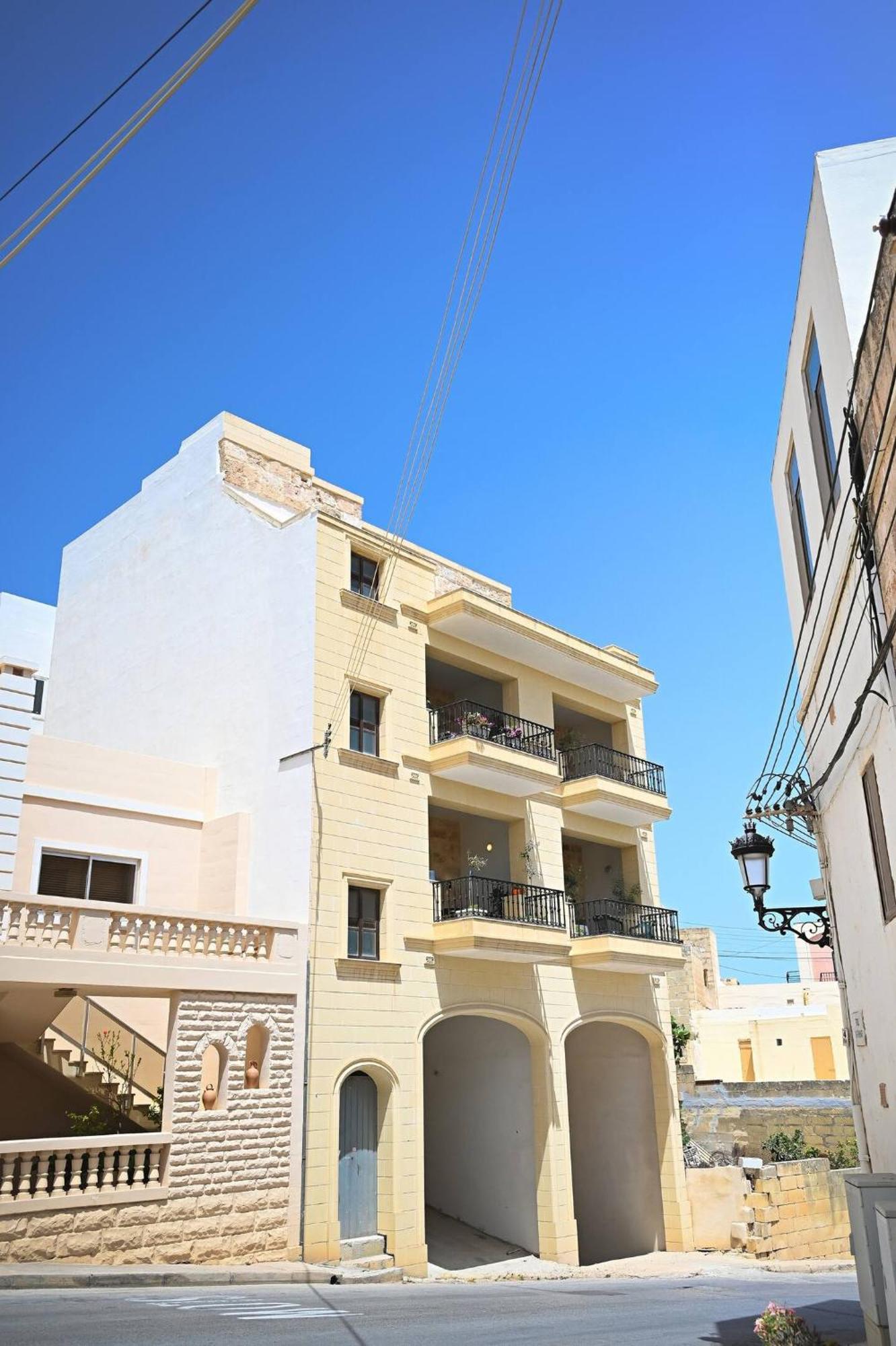 Fl 2 Ta'Lonza Luxury With Hot Tub By Homely Mellieħa Εξωτερικό φωτογραφία