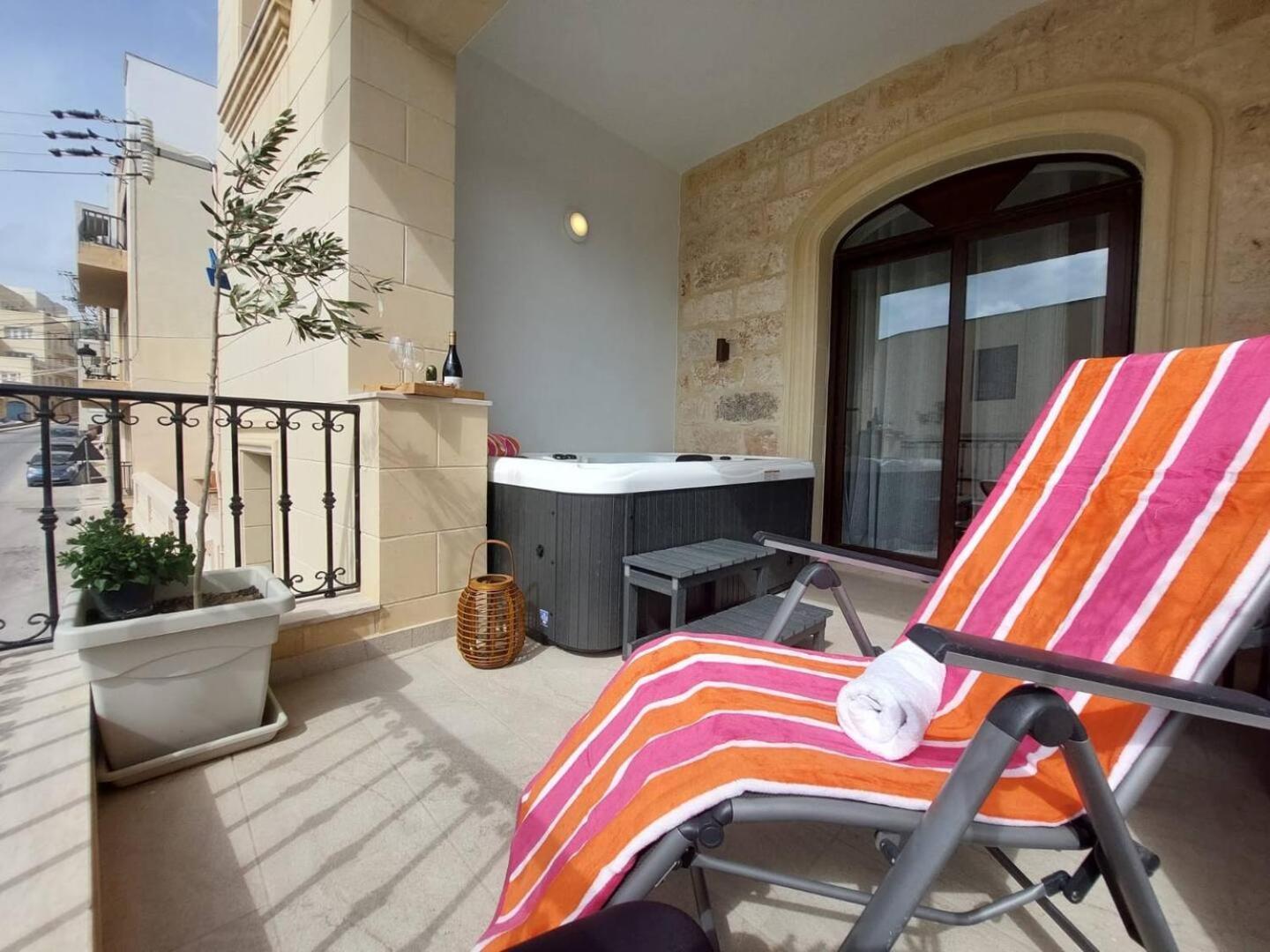 Fl 2 Ta'Lonza Luxury With Hot Tub By Homely Mellieħa Εξωτερικό φωτογραφία